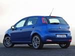 Fiat Punto 5-Door 2012 года (UK)